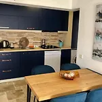 Amazing 2 Bedroom Penthouse!