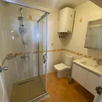 Amazing 2 Bedroom Penthouse! *