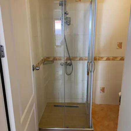 아파트 Amazing 2 Bedroom Penthouse! 카스